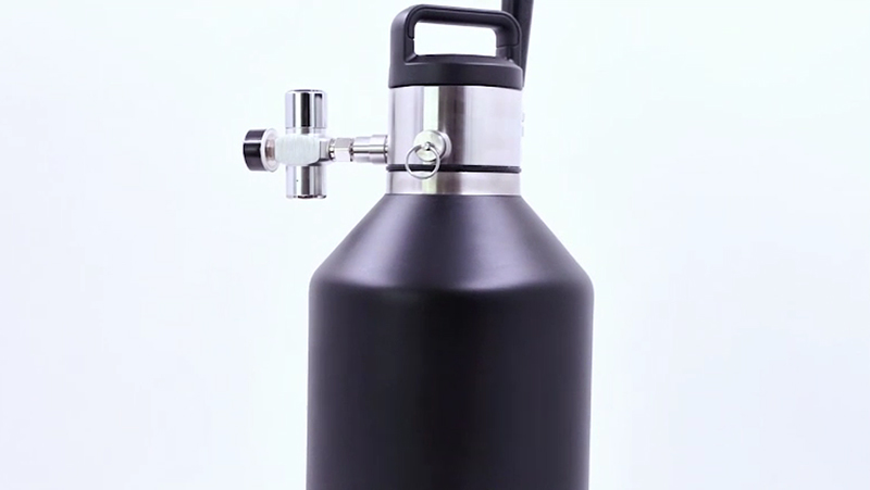 Dispensador de Cerveza con Aislamiento al Vacío de Doble Pared de 3.8L